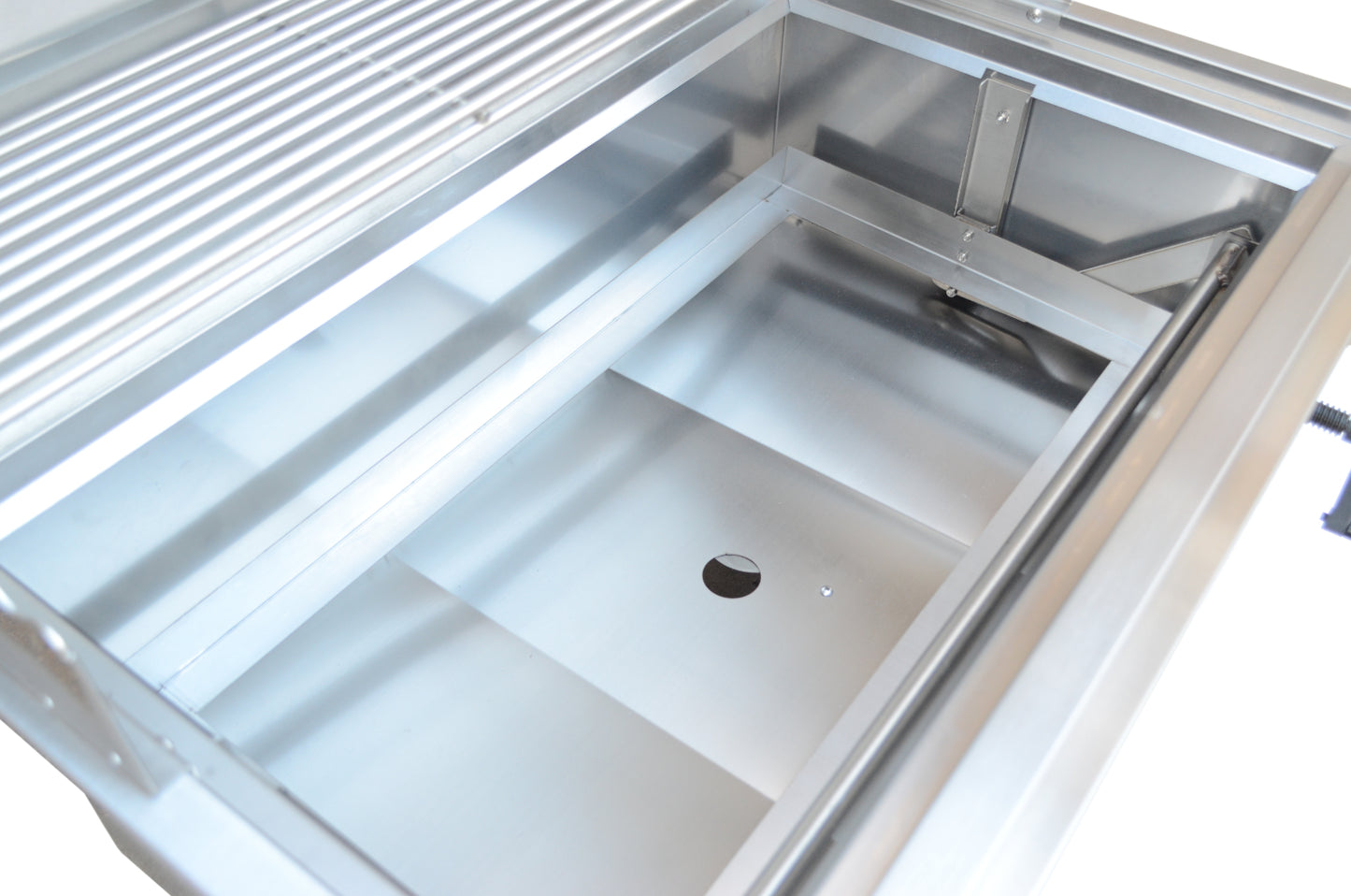 Kokomo 32" Charcoal Built In Grill